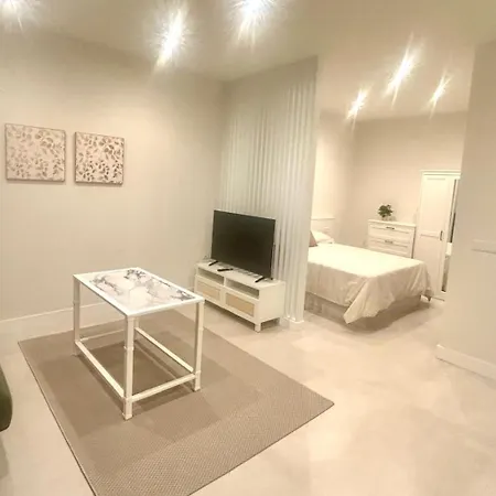 Almogávares 36