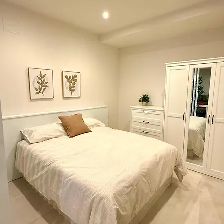 Almogávares 36 Apartamento *